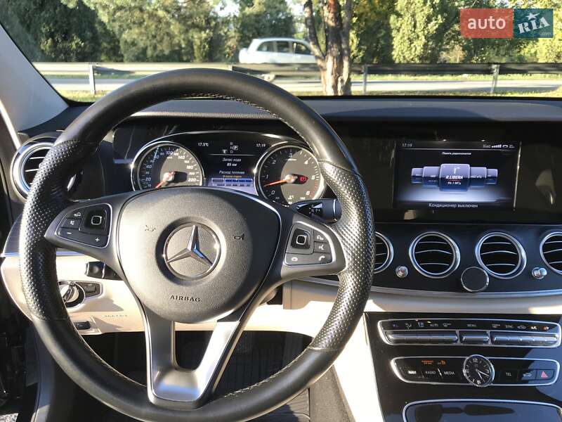 Седан Mercedes-Benz E-Class 2016 в Одессе