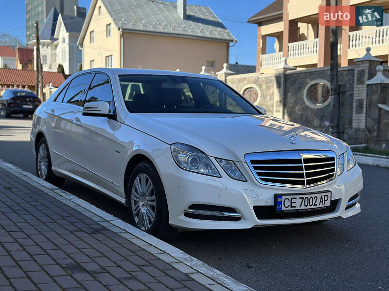 Седан Mercedes-Benz E-Class 2010 в Чернівцях фото 16 Седан Mercedes-Benz E-Class 2010 в Чернівцях
