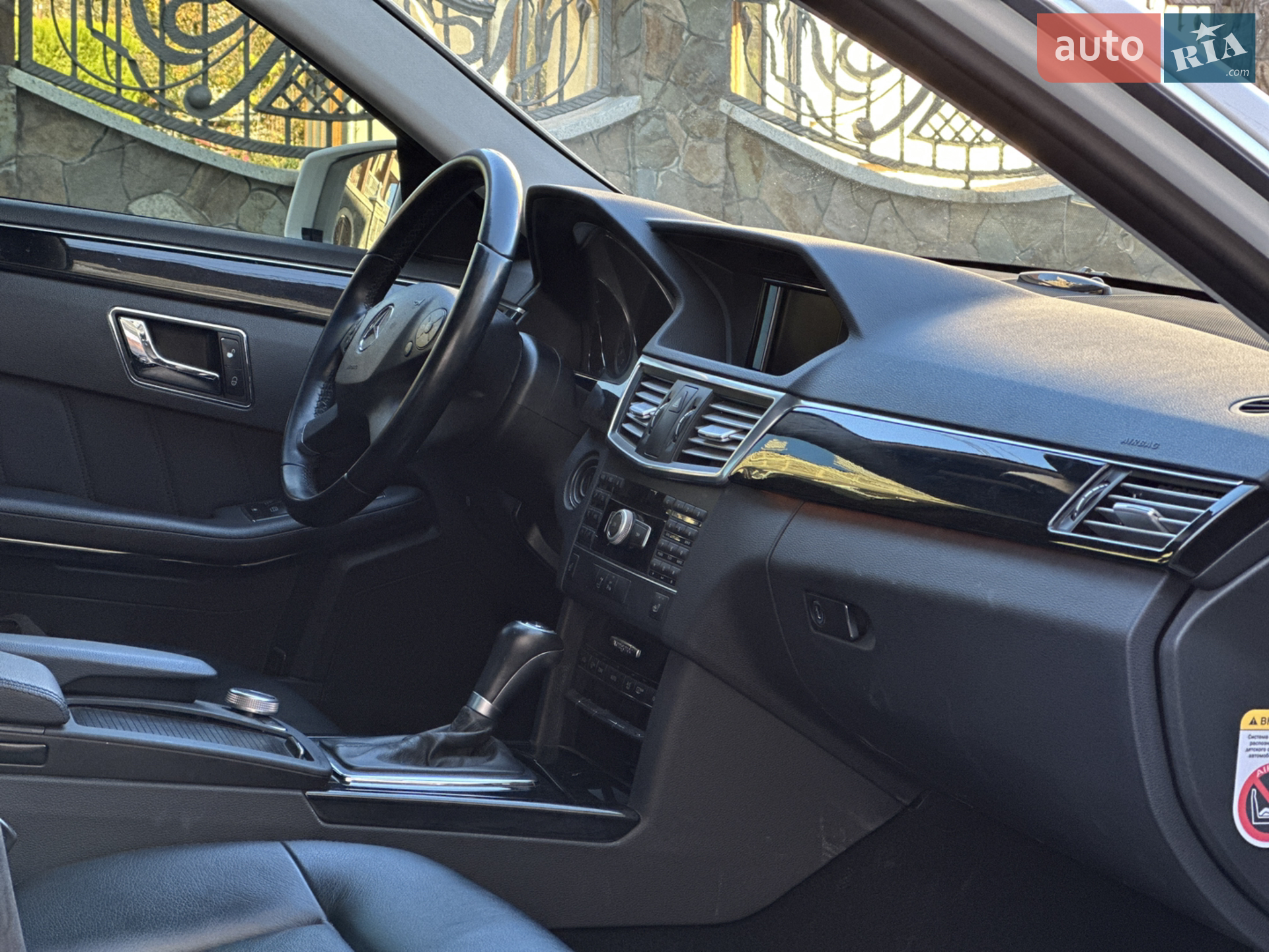 2010 Mercedes-Benz E-klasse - мініатюра 31