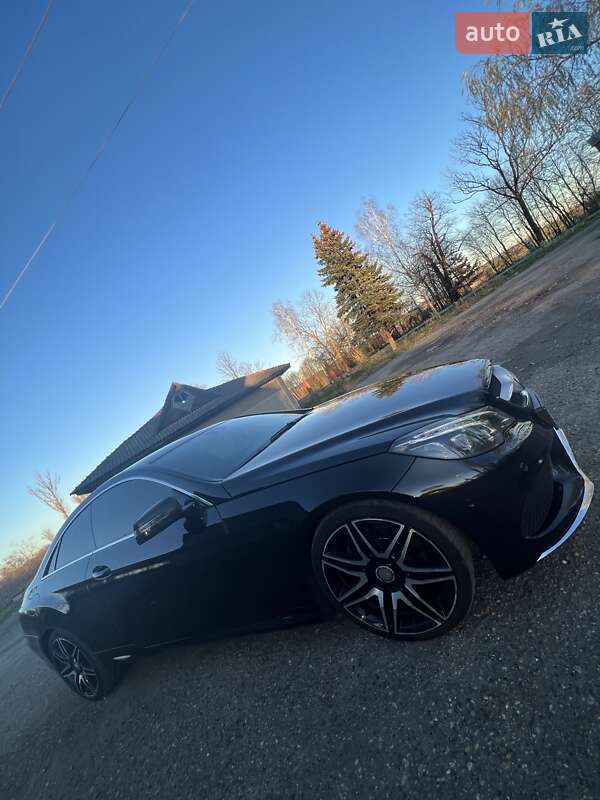 Купе Mercedes-Benz E-Class 2014 в Чернівцях