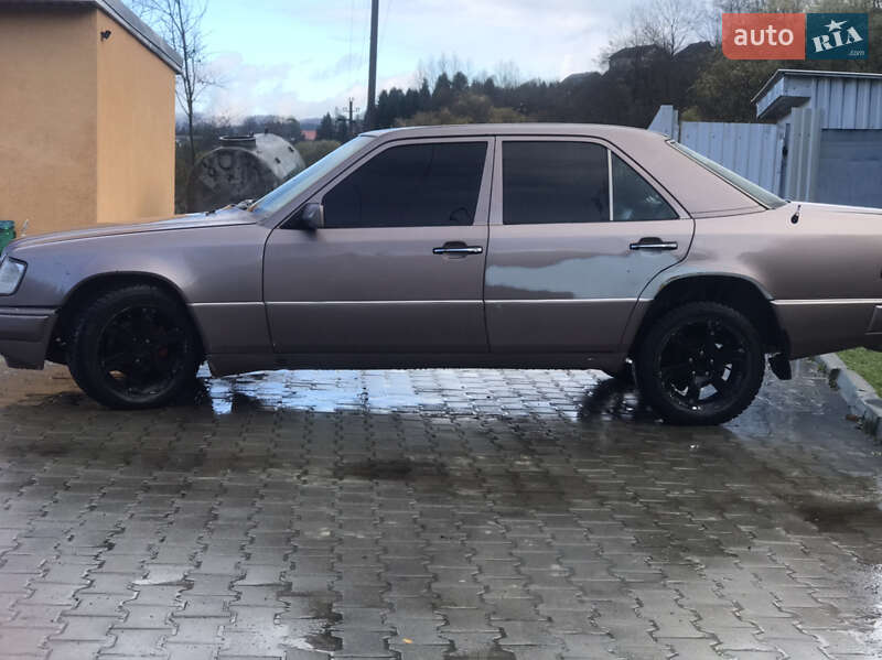 Седан Mercedes-Benz E-Class 1996 в Турке