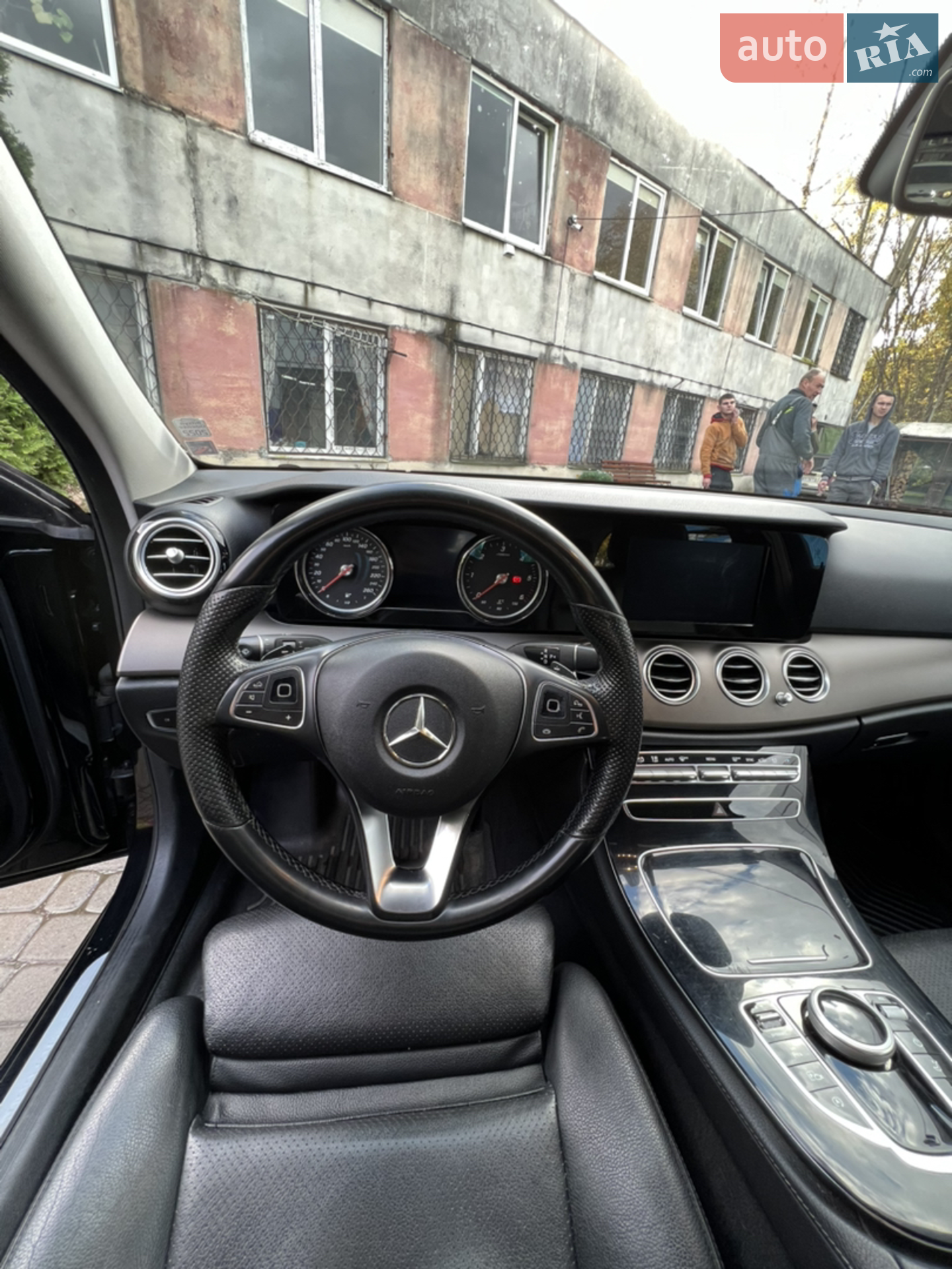 2016 Mercedes-Benz E-klasse - мініатюра 22