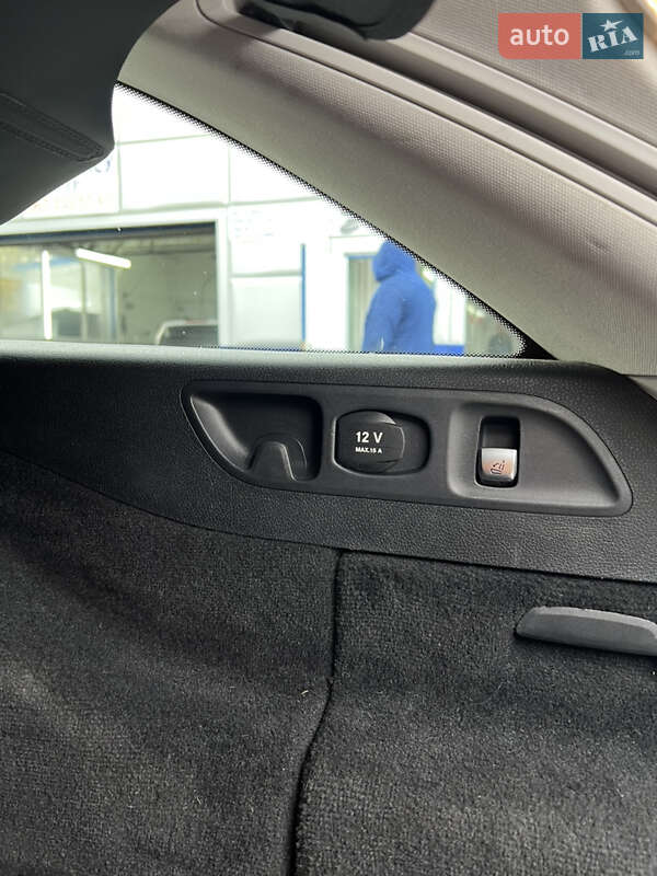 Универсал Mercedes-Benz E-Class 2016 в Львове