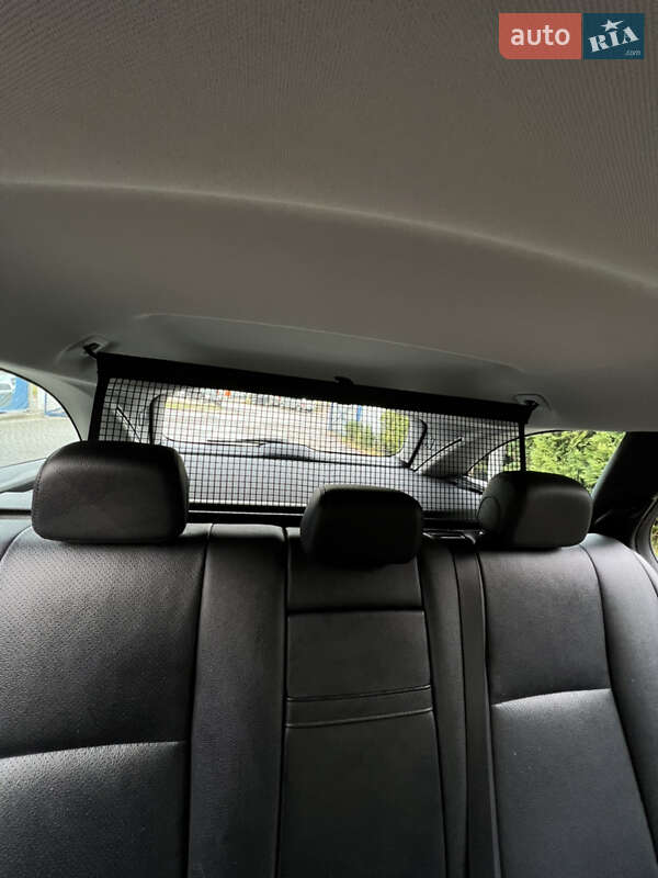 Универсал Mercedes-Benz E-Class 2016 в Львове