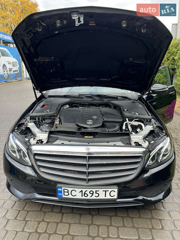 Универсал Mercedes-Benz E-Class 2016 в Львове