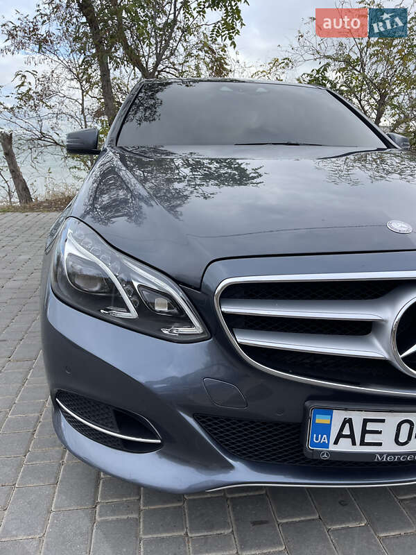 Седан Mercedes-Benz E-Class 2014 в Одесі