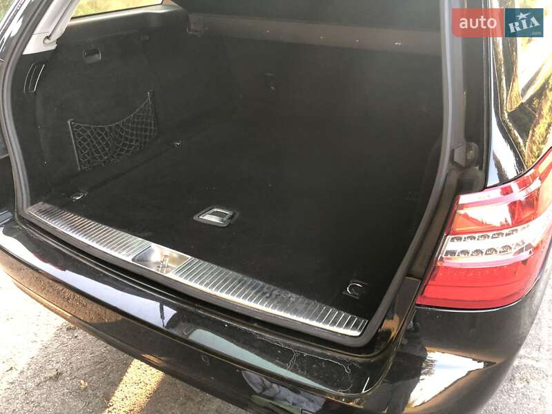 Универсал Mercedes-Benz E-Class 2010 в Львове фото 44 Универсал Mercedes-Benz E-Class 2010 в Львове