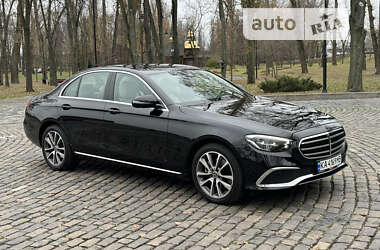 Седан Mercedes-Benz E-Class 2021 в 