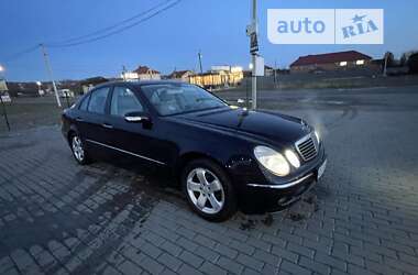 Седан Mercedes-Benz E-Class 2005 в Черновцах