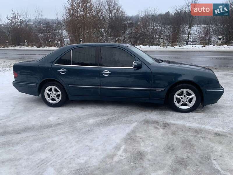 Седан Mercedes-Benz E-Class 1999 в Хмельницком