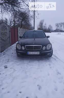 Седан Mercedes-Benz E-Class 2003 в Виннице