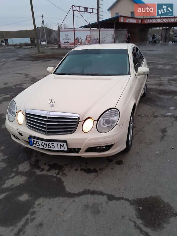 Mercedes-Benz E-Class 2006