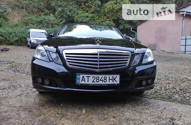 Седан Mercedes-Benz E-Class 2011 в Ивано-Франковске