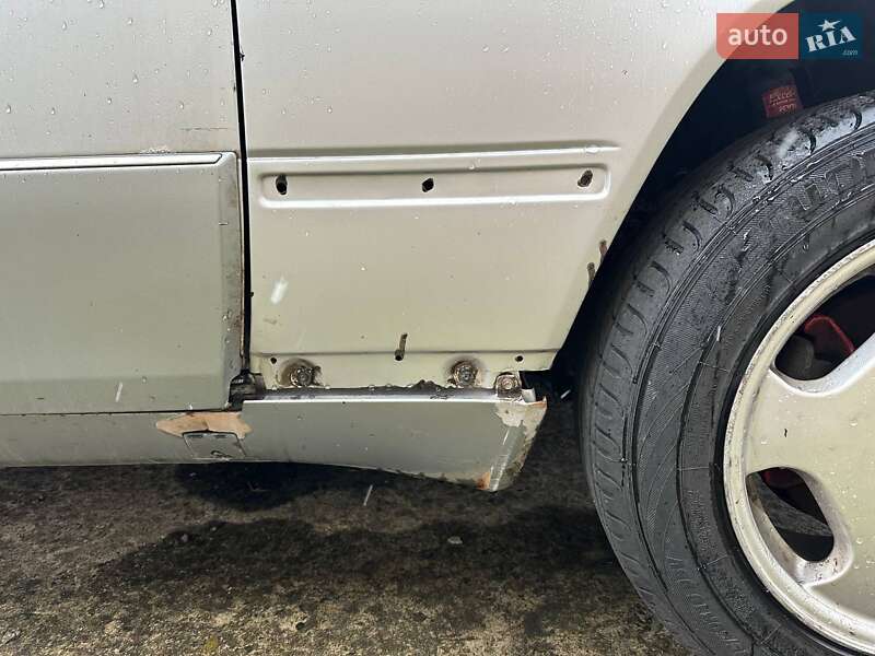 Універсал Mercedes-Benz E-Class 1995 в Василькові