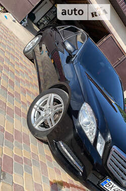 Седан Mercedes-Benz E-Class 2012 в 
