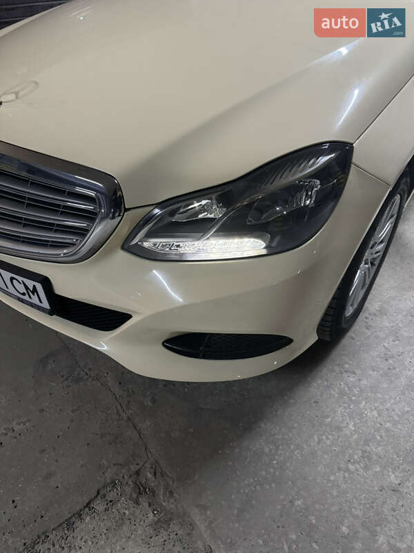 Седан Mercedes-Benz E-Class 2016 в Івано-Франківську