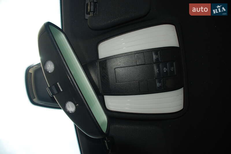 Універсал Mercedes-Benz E-Class 2016 в Волочиську