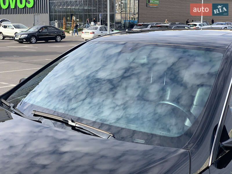 Седан Mercedes-Benz E-Class 2015 в Києві