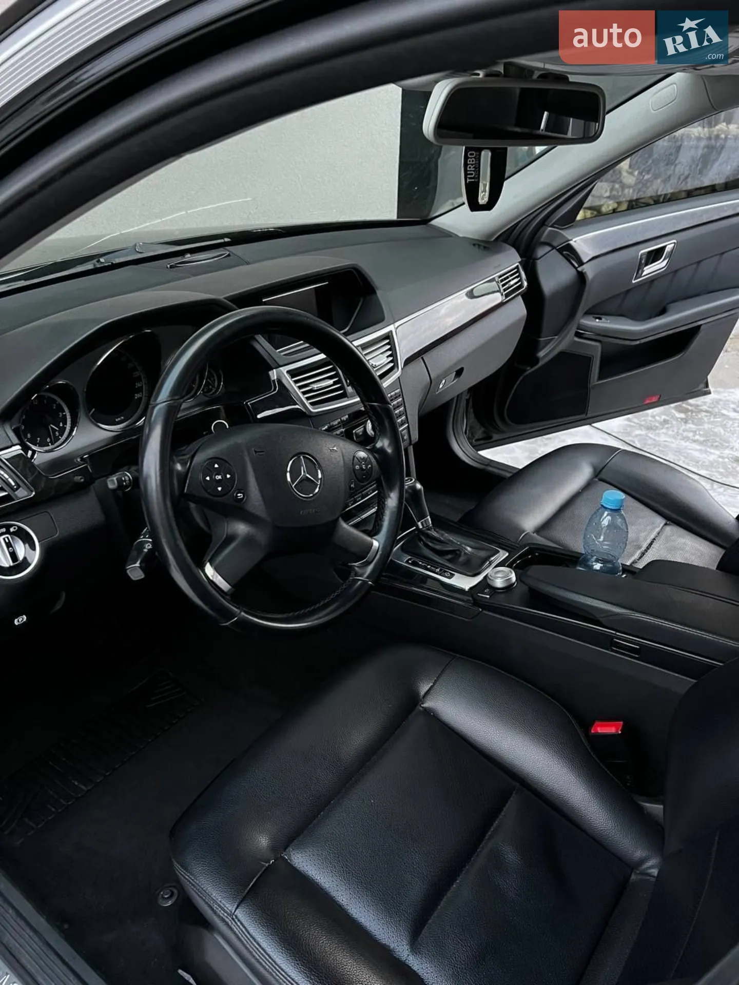 2011 Mercedes-Benz E-klasse - мініатюра 3