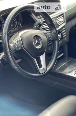 Седан Mercedes-Benz E-Class 2012 в 