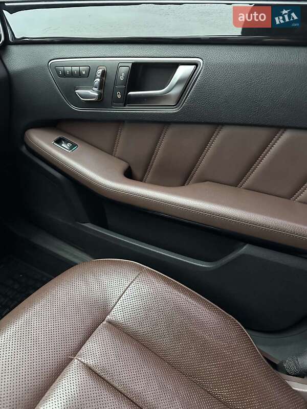 Седан Mercedes-Benz E-Class 2013 в Миргороді