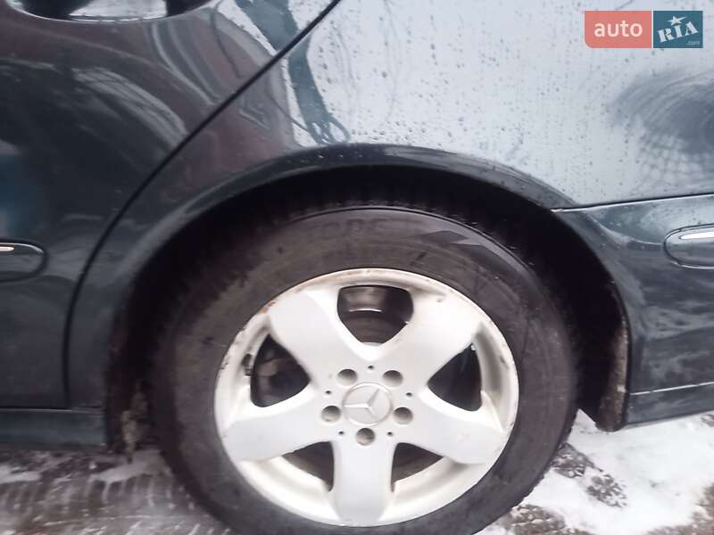 Универсал Mercedes-Benz E-Class 2004 в Лугинах