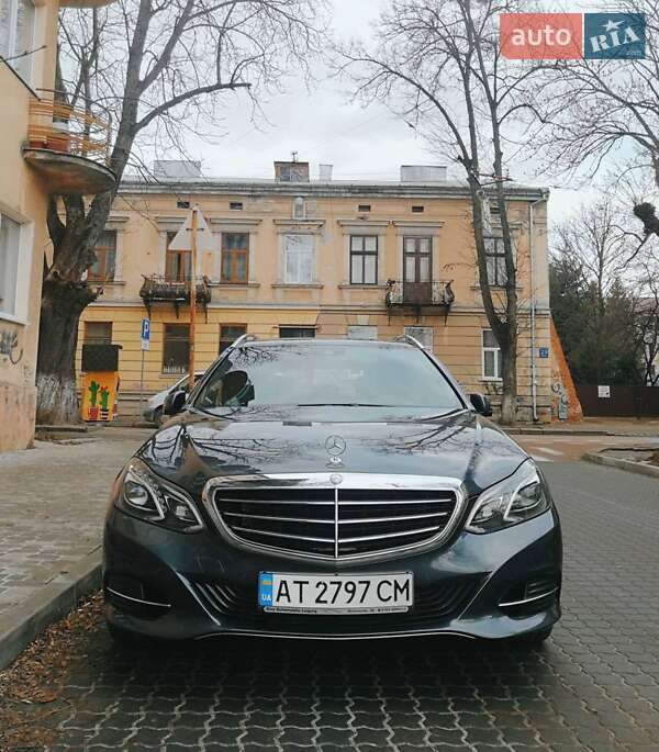 Универсал Mercedes-Benz E-Class 2013 в Ивано-Франковске