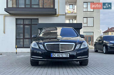 Седан Mercedes-Benz E-Class 2012 в Кременце