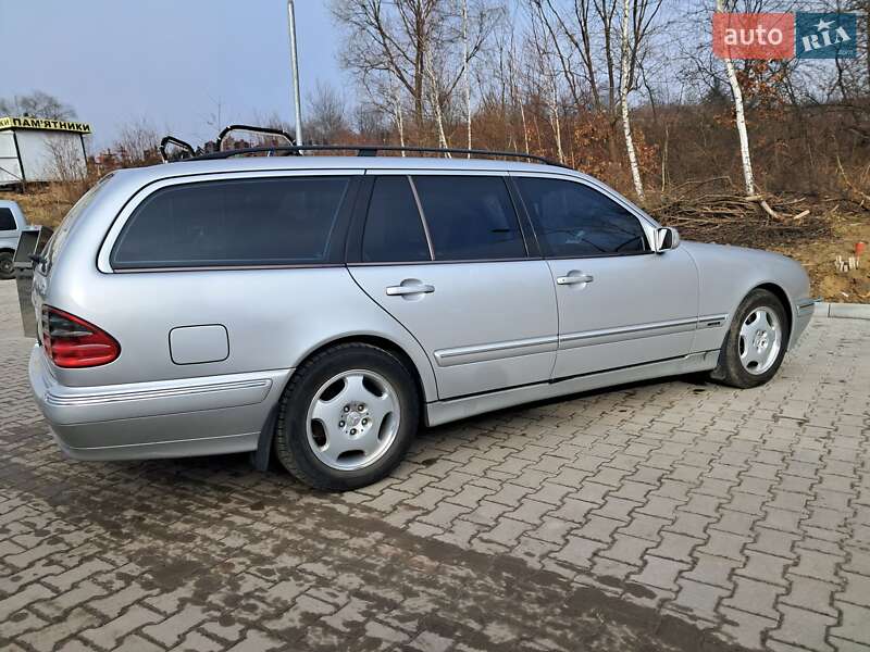 Универсал Mercedes-Benz E-Class 2002 в Львове