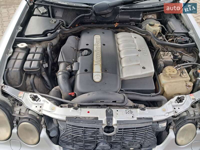 Универсал Mercedes-Benz E-Class 2002 в Львове