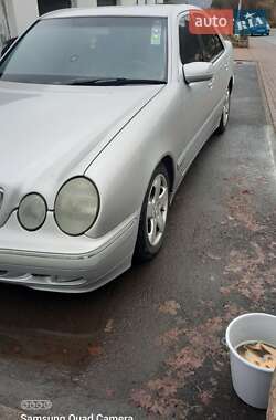 Седан Mercedes-Benz E-Class 1999 в 