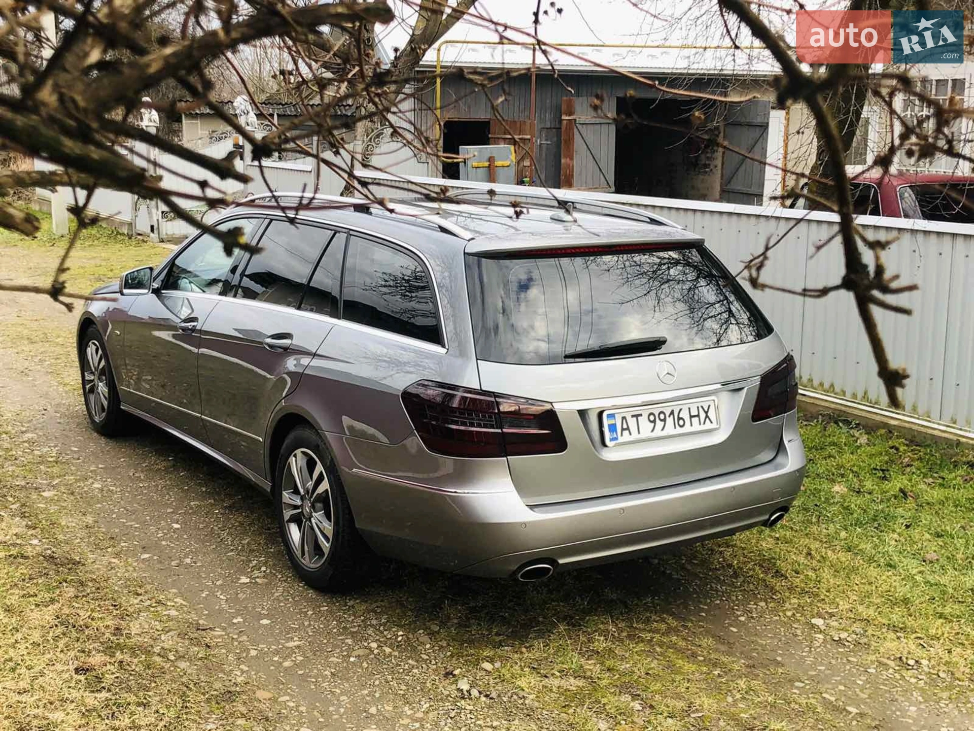 2010 Mercedes-Benz E-klasse - мініатюра 3