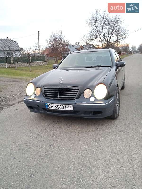 Седан Mercedes-Benz E-Class 2000 в Вижниці