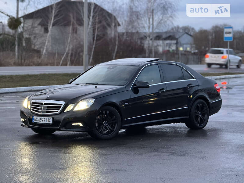 Mercedes-Benz E-Class 2009
