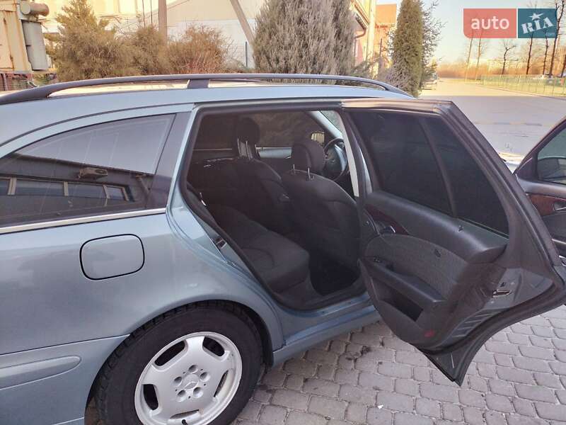 Універсал Mercedes-Benz E-Class 2004 в Бучачі