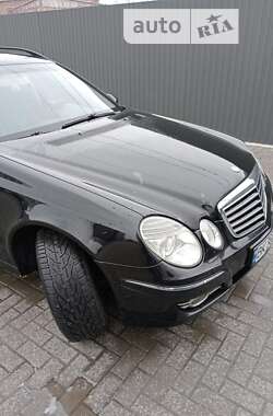 Універсал Mercedes-Benz E-Class 2007 в Сарнах