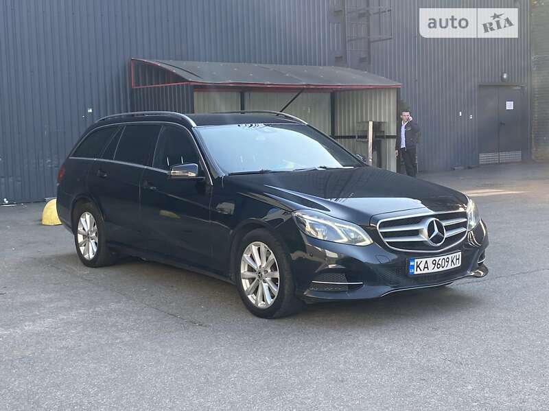 Універсал Mercedes-Benz E-Class 2016 в Києві