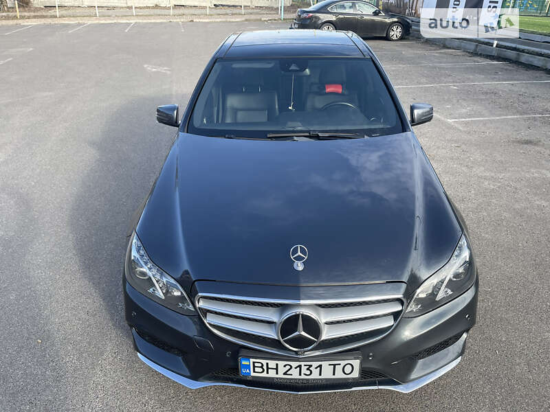 Седан Mercedes-Benz E-Class 2015 в Киеве