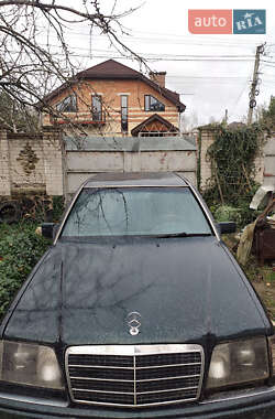 Седан Mercedes-Benz E-Class 1995 в 