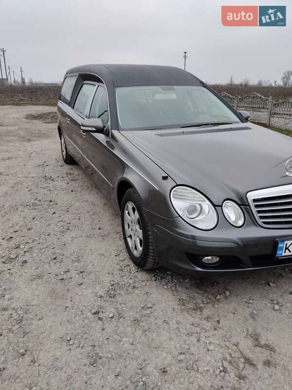 Універсал Mercedes-Benz E-Class 2009 в Білій Церкві