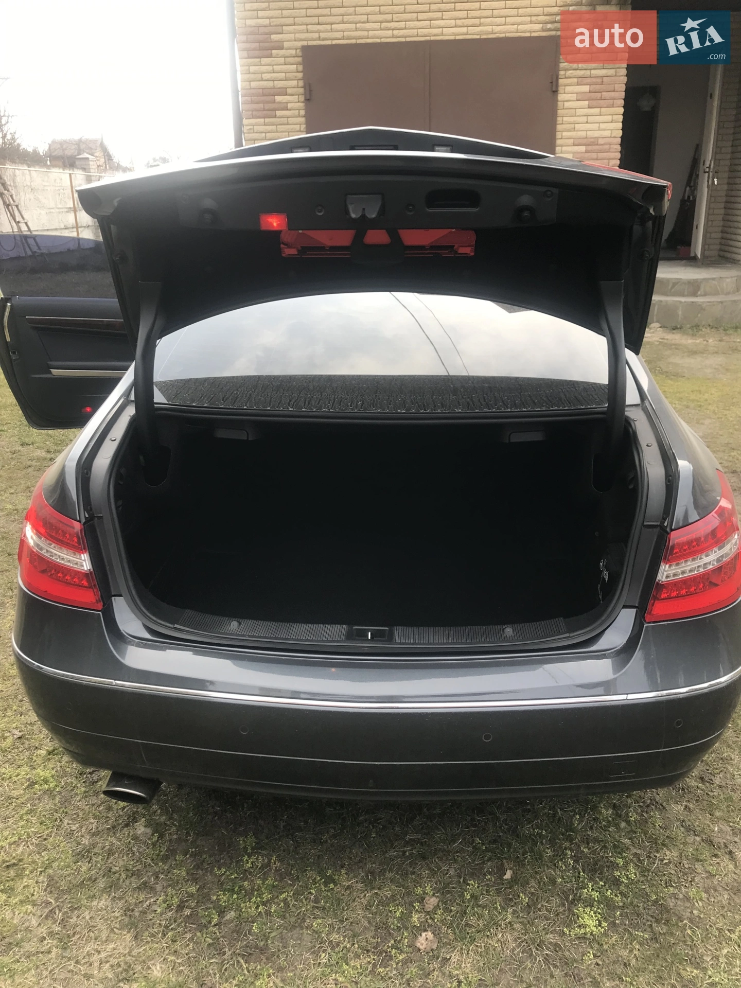 2010 Mercedes-Benz E-klasse - мініатюра 10