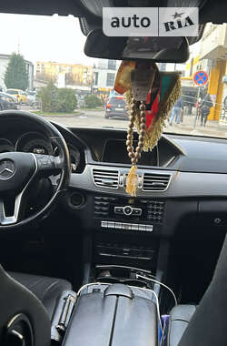 Седан Mercedes-Benz E-Class 2013 в Ужгороді