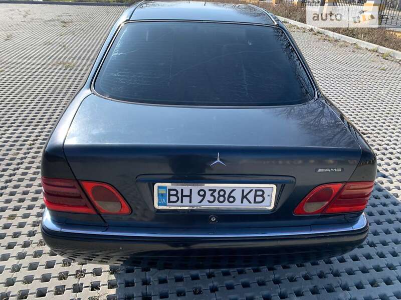 Седан Mercedes-Benz E-Class 1995 в Тульчине