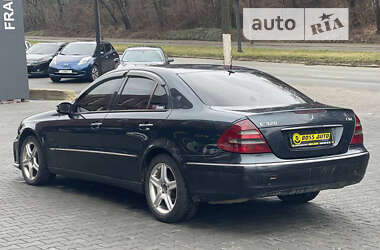 Седан Mercedes-Benz E-Class 2003 в Чернівцях