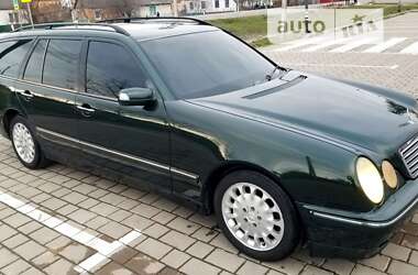 Универсал Mercedes-Benz E-Class 2001 в Луцке