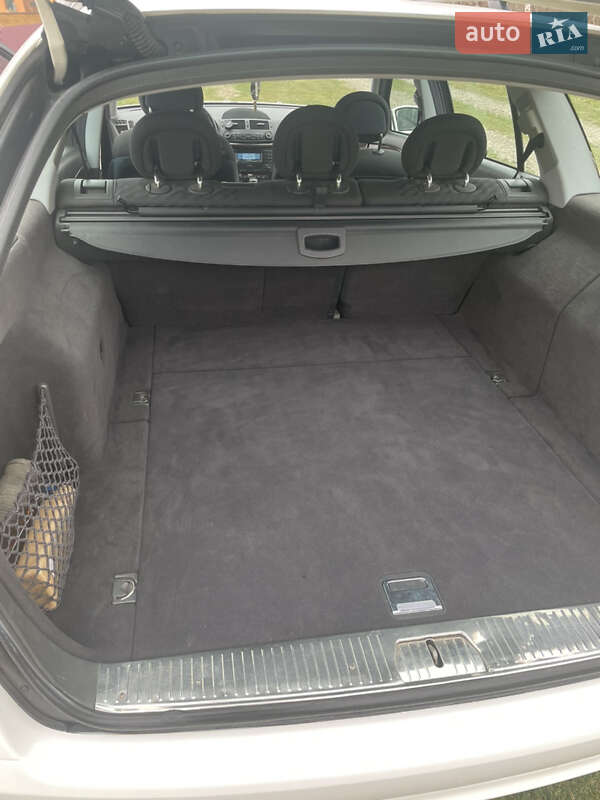 Універсал Mercedes-Benz E-Class 2003 в Чернівцях