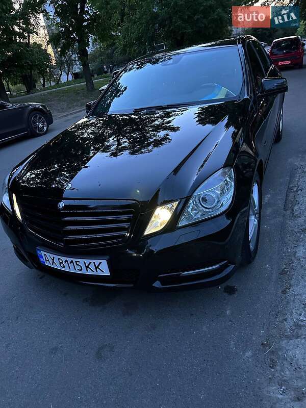 Седан Mercedes-Benz E-Class 2012 в Харкові фото 16 Седан Mercedes-Benz E-Class 2012 в Харкові