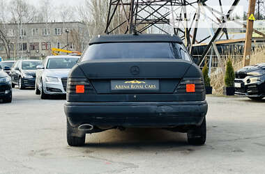 Седан Mercedes-Benz E-Class 1992 в Харькове