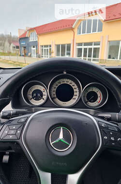 Седан Mercedes-Benz E-Class 2013 в Иршаве