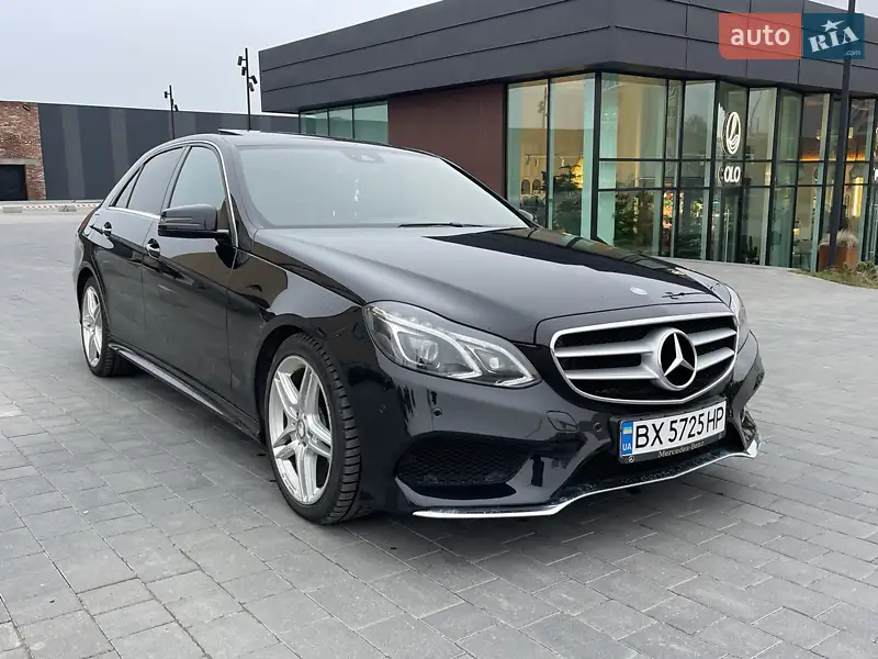 Седан Mercedes-Benz E-Class 2015 в 